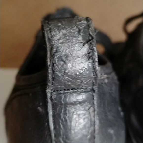 😎 Cute Aldo black plaid high heel sneakers🪷 - Picture 5 of 8